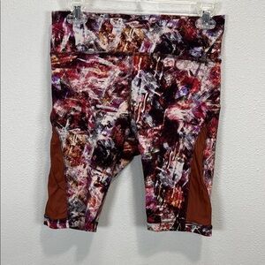Lululemon Everlux‎  Mesh High-Rise Short 10"
Urbantricity Multi Dark Terracotta